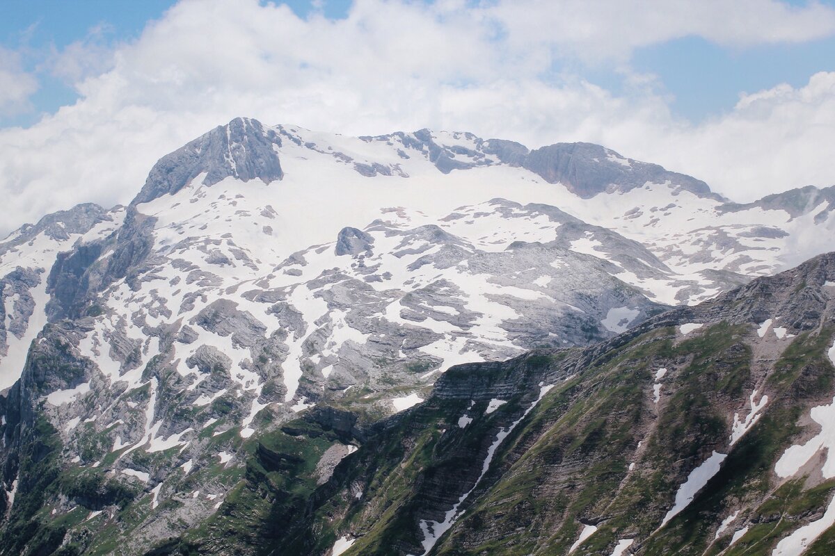 На мой вкус, Эйфелева башня и рядом не стояла (потому что она в Париже, бам-дум-тсс)