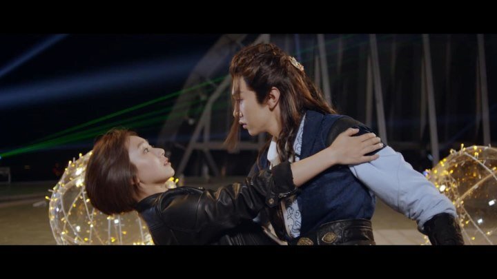 Сериал: Китайский, 24 серии по 45 мин. - Комедия , фантастика. 2018г