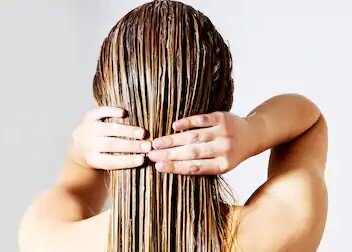 https://www.shutterstock.com/image-photo/woman-applying-hair-conditioner-isolated-on-446850223?id=446850223&irgwc=1&utm_medium=Affiliate&utm_campaign=Elevated+Logic%2C+LLC&utm_source=426523&utm_term=STOCKSNAP_SEARCH-NORMAL_API