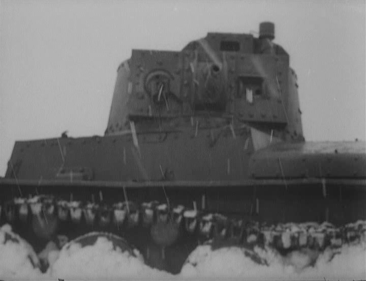 Вот кадры с танком PzKpfw. 38(t)