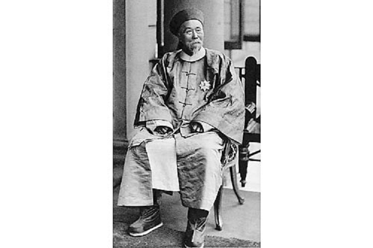 Великий канцлер Китайской империи Ли Хунчжан, 1896 г. Из книги Mrs. Archibald Little. Li Hung-Chang: His Life and Times. London, 1903
