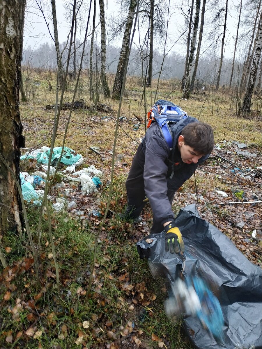 Саша за работой