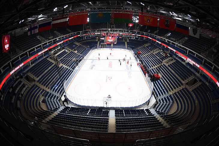 Источник фото: РИА Новости/Максим Богодвид, Владимир Астапкович