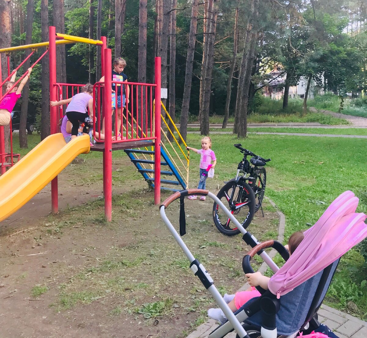 Куда исчезает любовь к ребёнку после развода? Почему такая разница между итальянцами и русскими? Помогите разобраться
