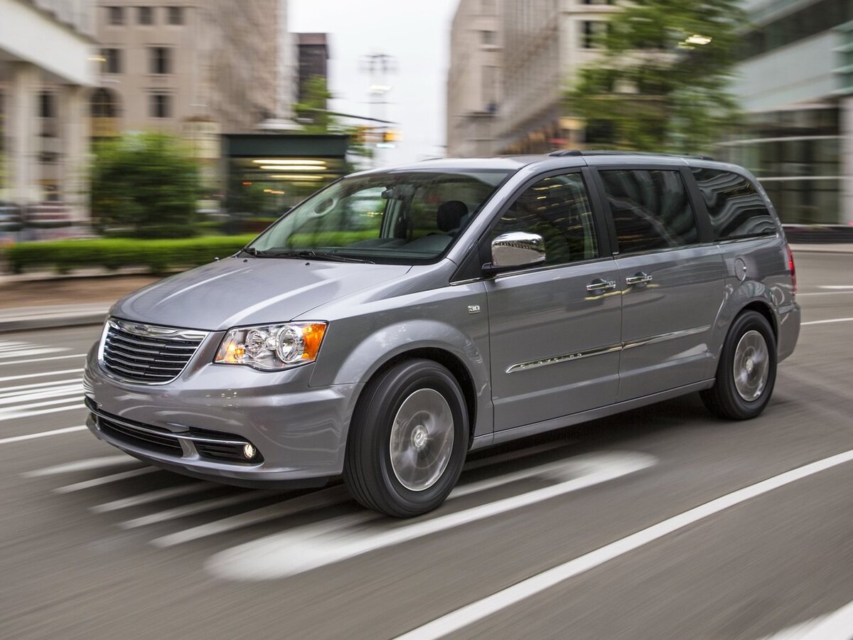 Chrysler Town&Country. Фотография взята с сервиса Яндекс Картинки