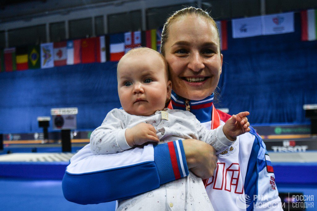 Олимпийская чемпионка по фехтованию Софья Великая презентация