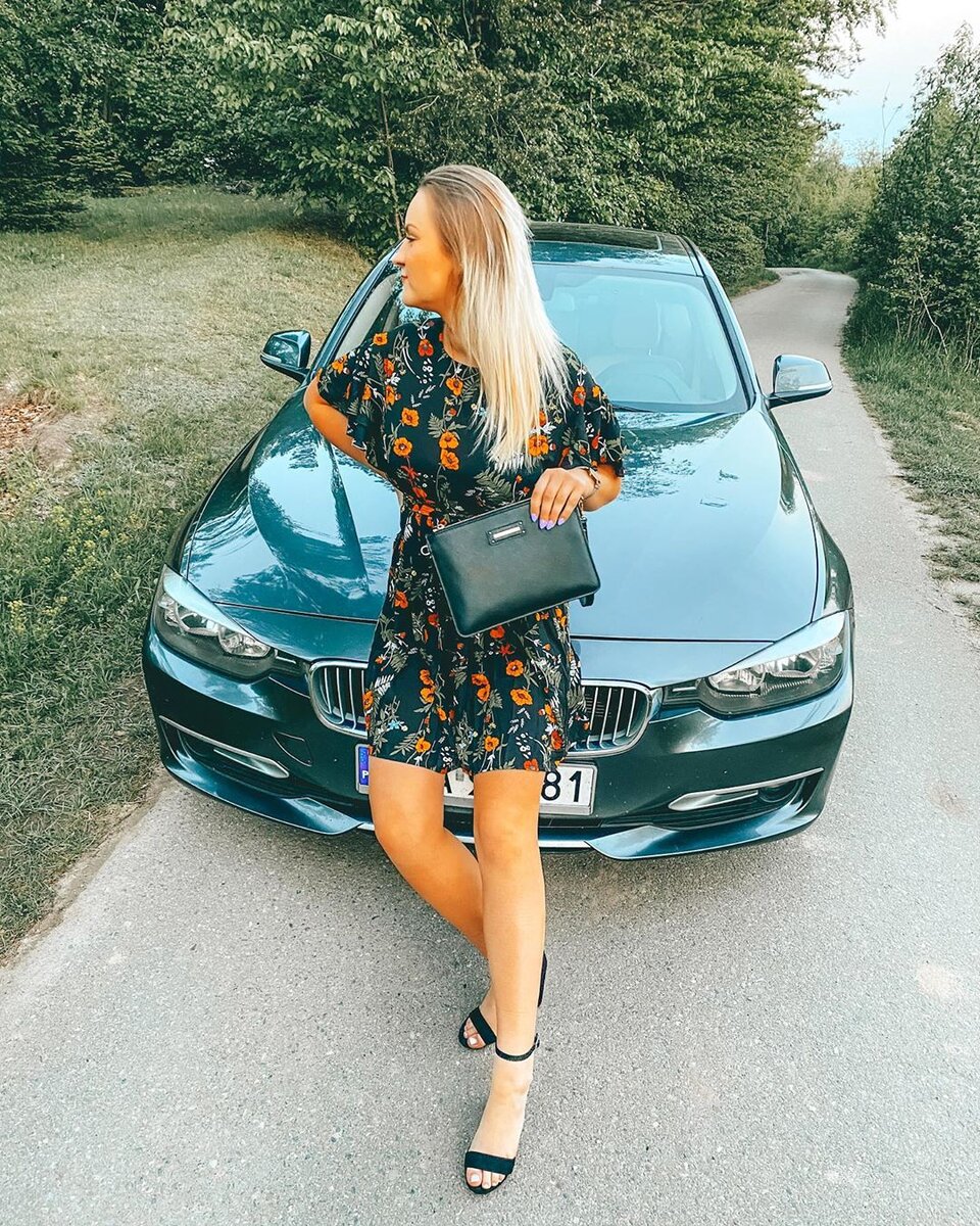 https://www.instagram.com/p/CAXGtbbJFjE