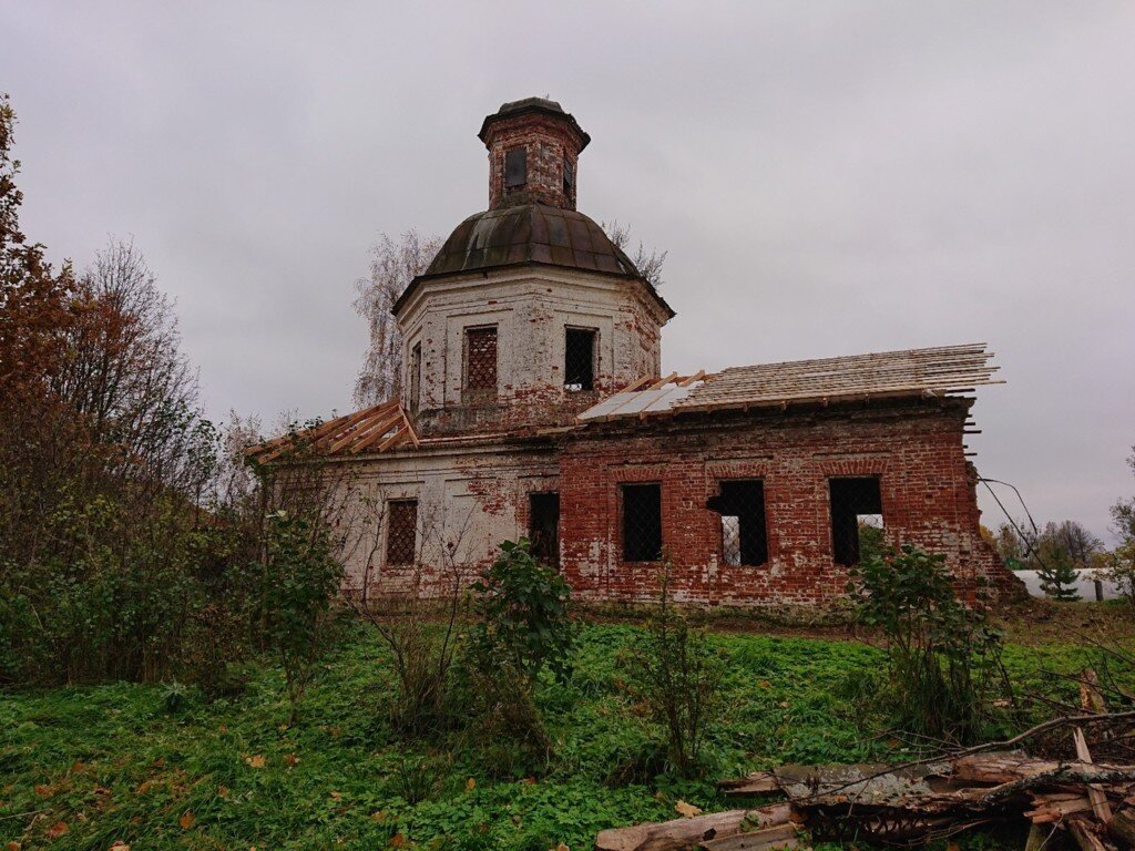 Церковь Смоленской иконы Божьей матери до реставрации