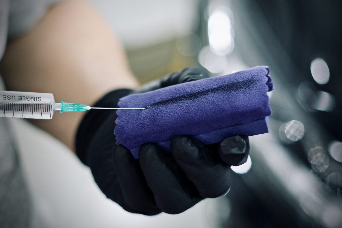 процесс нанесения керамики на аппликатор