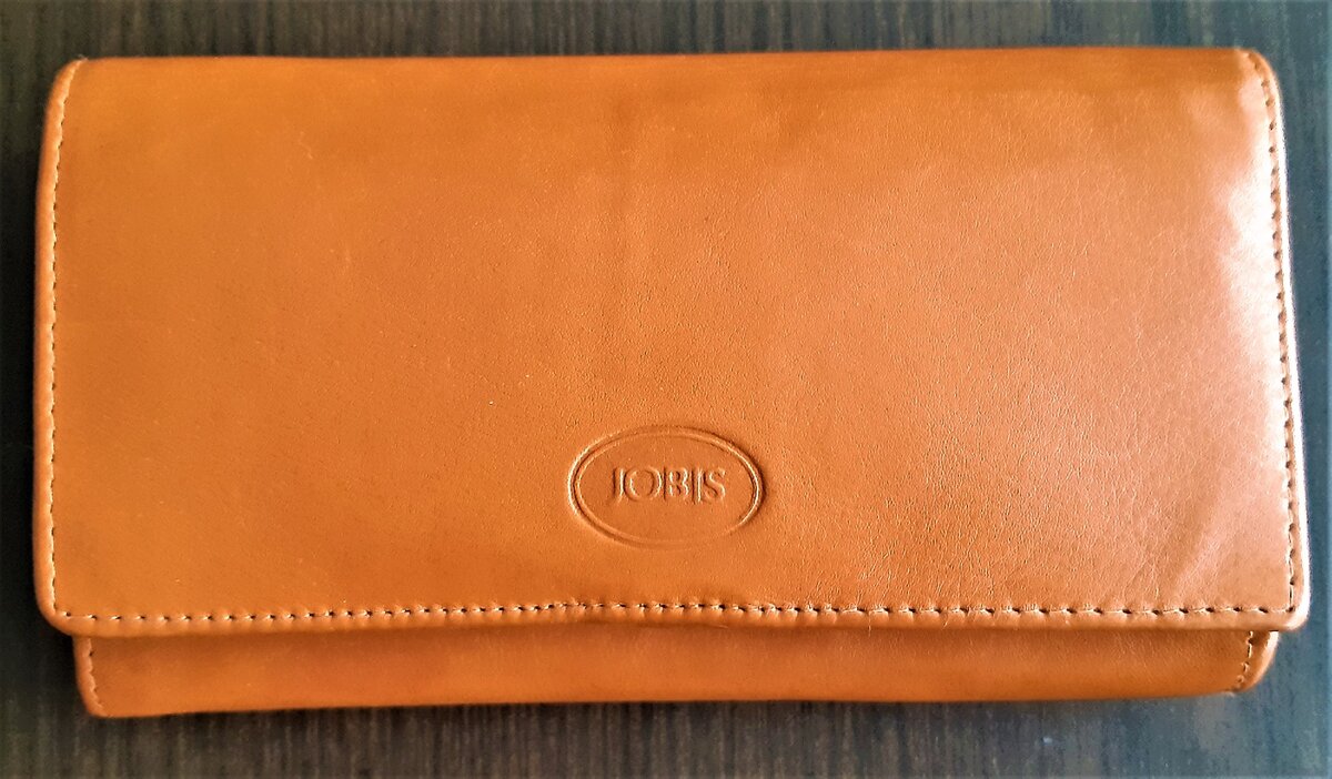 Кошелёк - 300 руб.