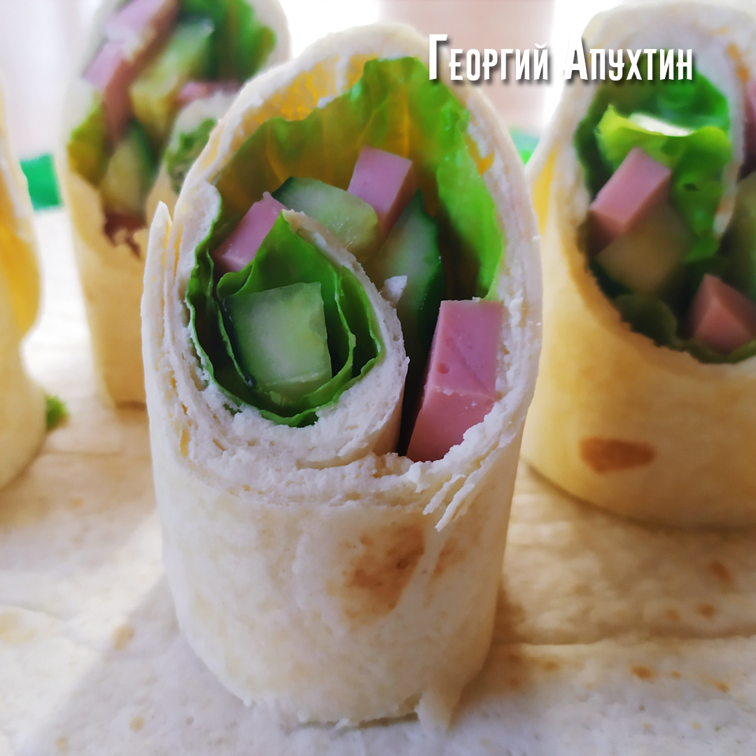 Рулет из лепешки