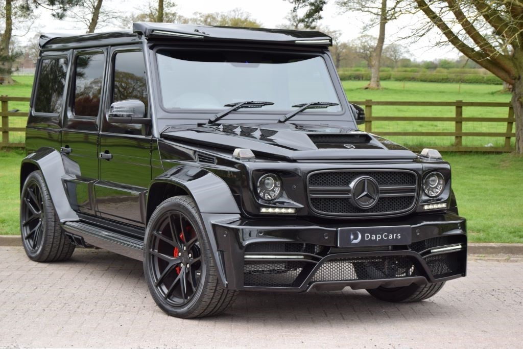 источник: https://mag-option.ru/dlya-vnedorozhnika-mercedes-amg-g63-podgotovili-shirokij-obves/