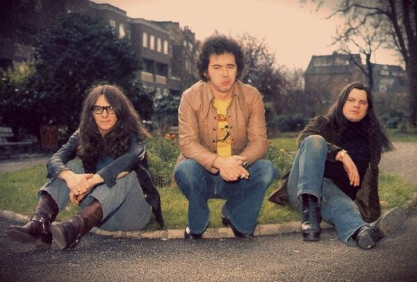 10 сильно недооценённых групп хард-рока 70-х из Англии (1)