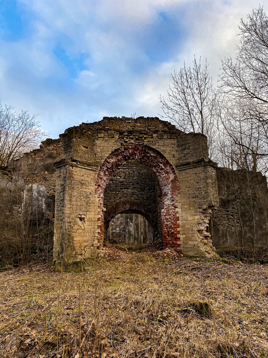 Белая кирха
