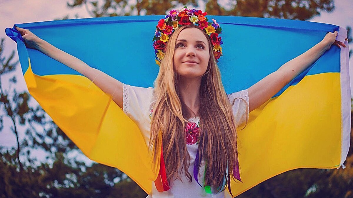 Красивое фото из Украины. Уж явно краше любого ядерного оружия!