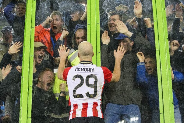 Хендрикс явно успел поиграть в настоящий футбол