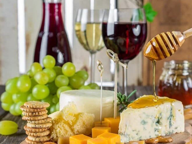 Производство сикеры: как заработать на медоварении. Фото: Unsplash.