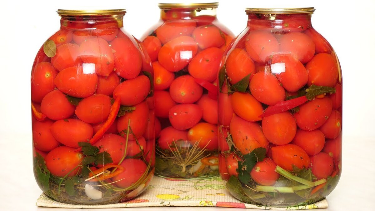 Томат мариновать. Pomidori marinad. Помидоры соленые. Помидоры в банке. Консервированные помидоры.