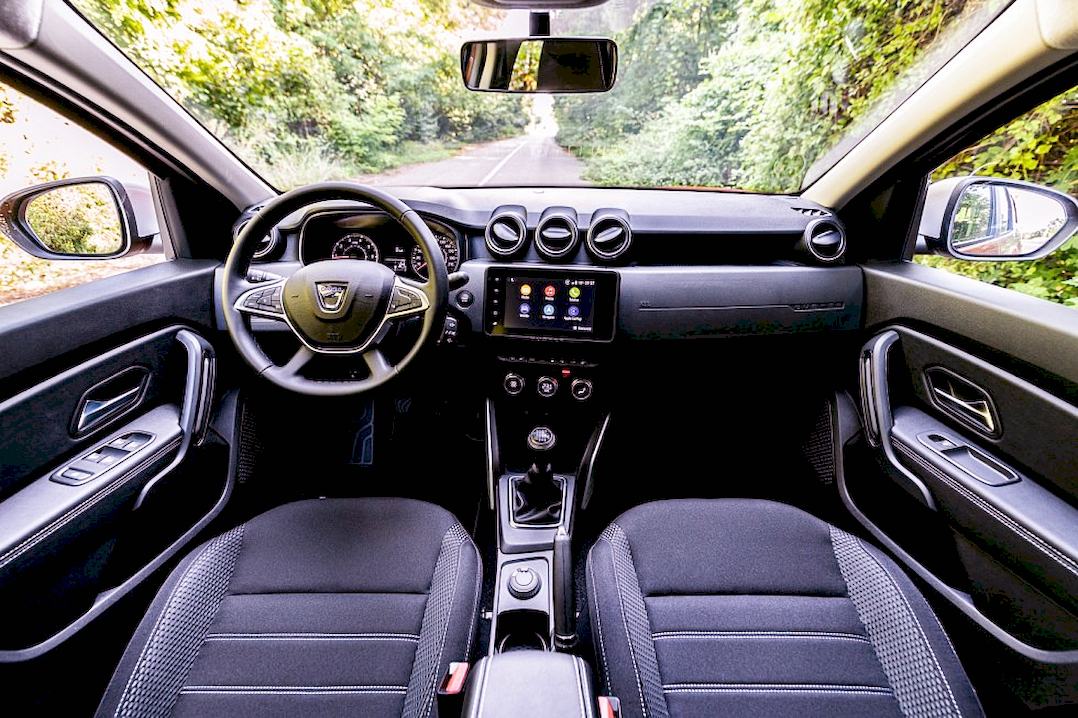 Dacia Duster не обязательно оставаться на дорогах