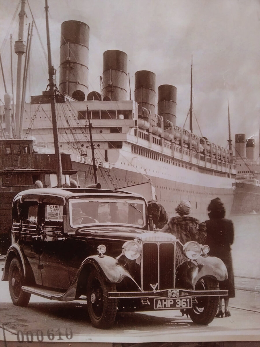 Лимузин и лайнер «Aquitania», 1930-е гг.