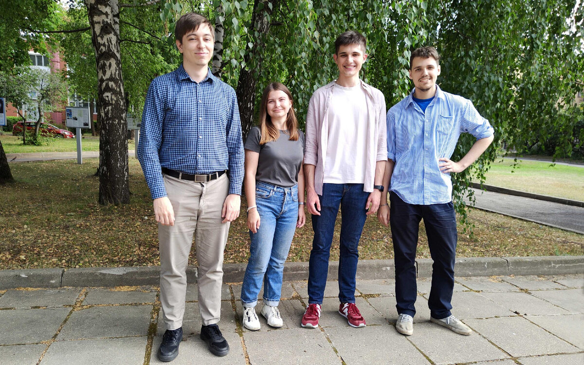 Energy worker. инженер маи. директор талан уфа. май инженер. производственная операция бригады на предприятии фото.