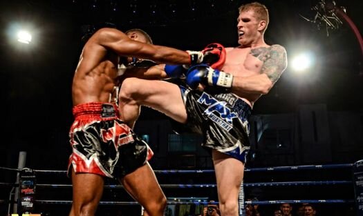 Тайский клинч. ТАЙСКИЙ БОКС СИМФЕРОПОЛЬ СК ДИНАМО (фото взято из открытых источников в интернете)