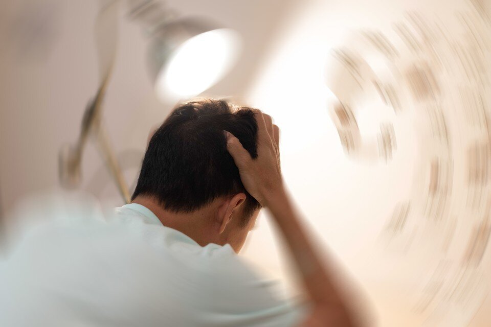     После инсульта в головном мозге одновременно происходит масса событий  Shutterstock