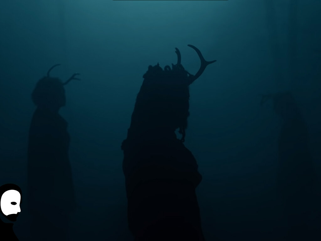 Кадр из трейлера сериала "Проклятая"