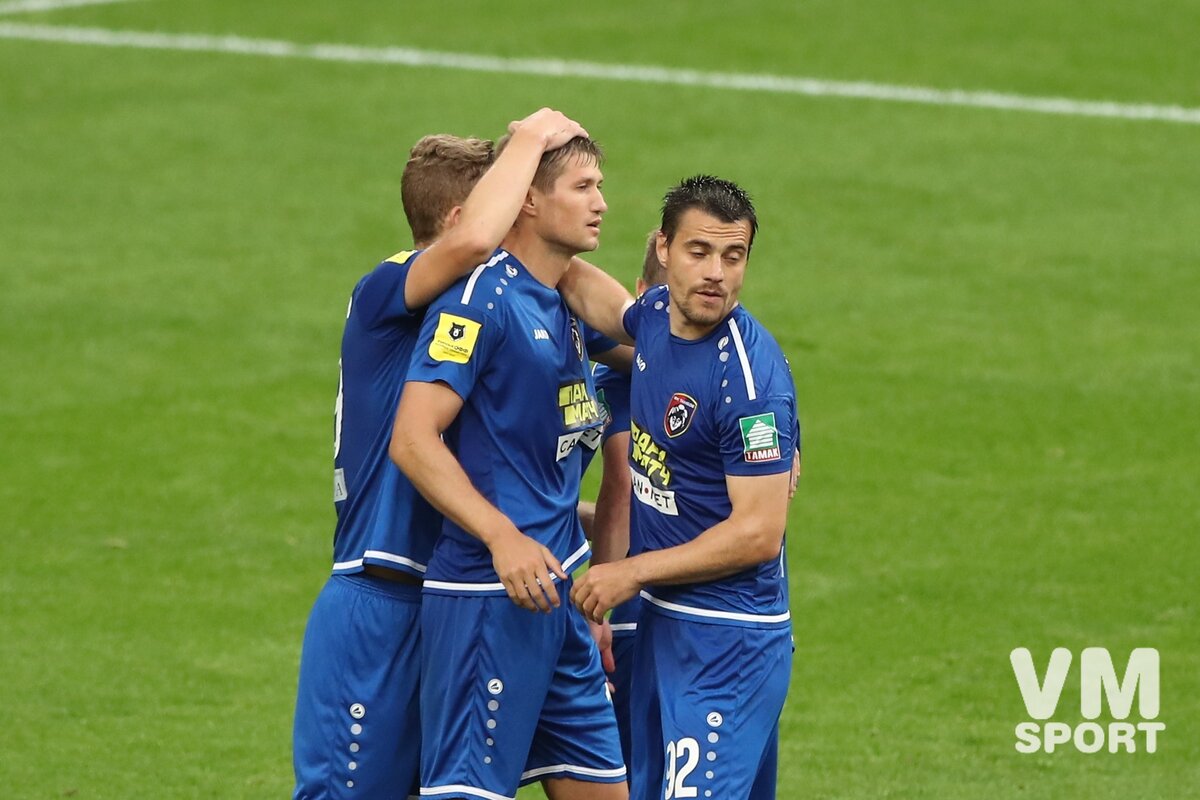 Фото Олег Бухарев