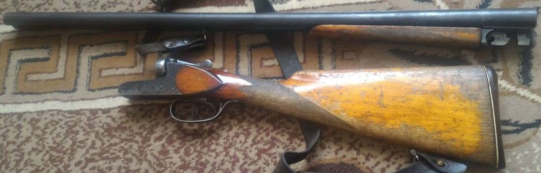 Нашел примерное фото на яндекс картинки. У меня дерево было по темнее, пропитал марганцовкой. Потом маслом. ИЖ 58 16 калибр.