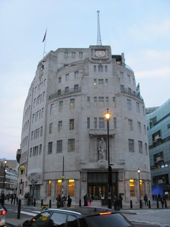 Лондон, одно из зданий BBC