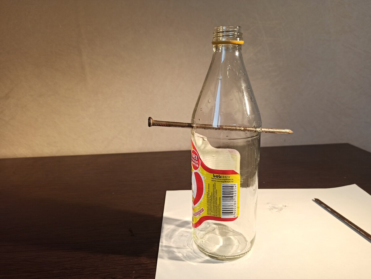 Как сделать отверстие в стеклянной бутылке?