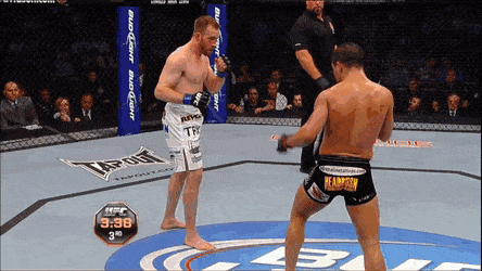 Джон Макдесси vs Кайл Вотсон. Нокаут бэкфистом