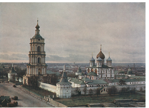 С. М. Прокудин-Горский. Новоспасский мужской монастырь в Москве. Преображенский собор (справа) и монастырская колокольня (слева)