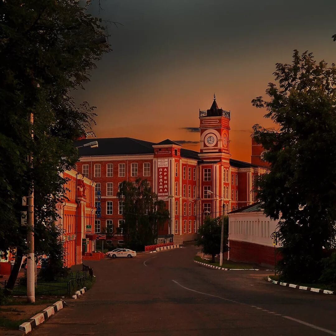 Башня с часами. Фото: интернет