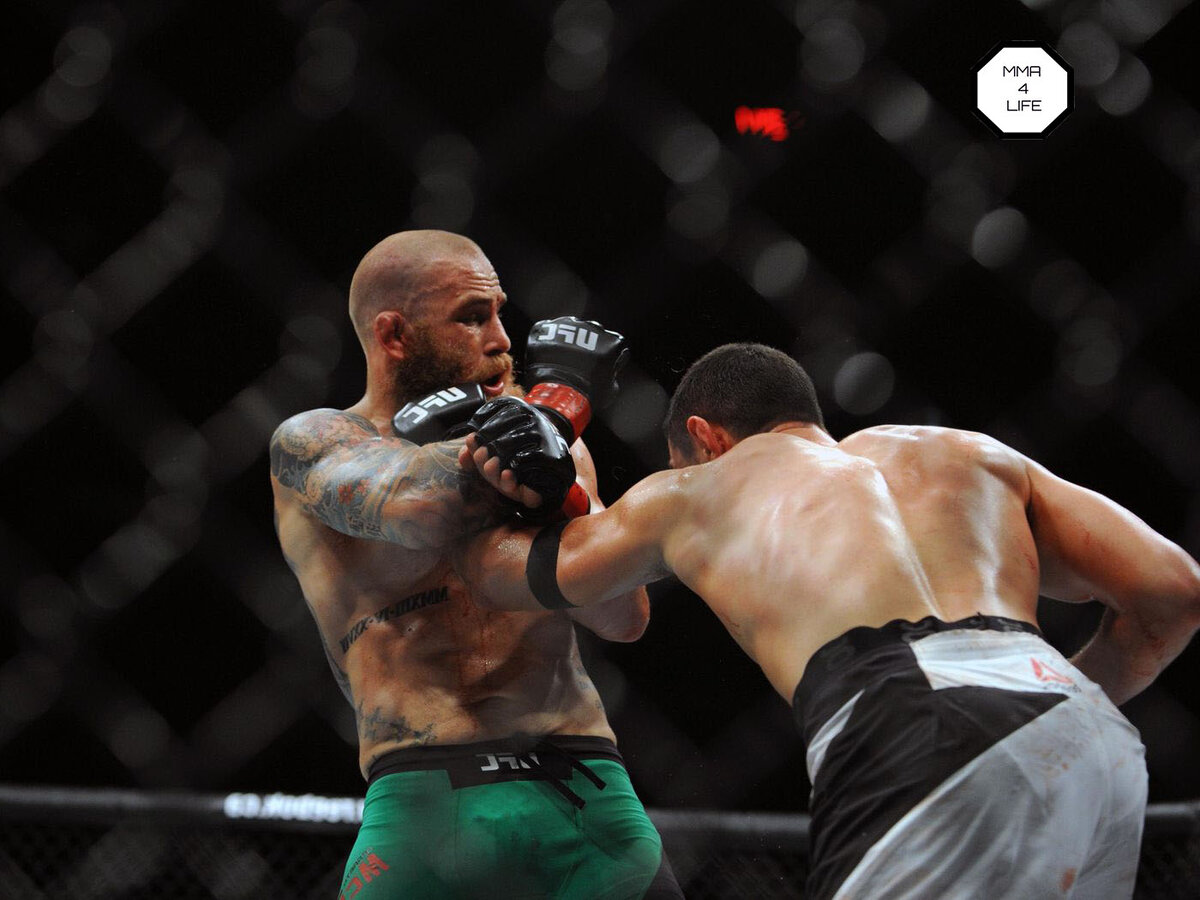 Пауло Коста и Гаррет МакЛеллан