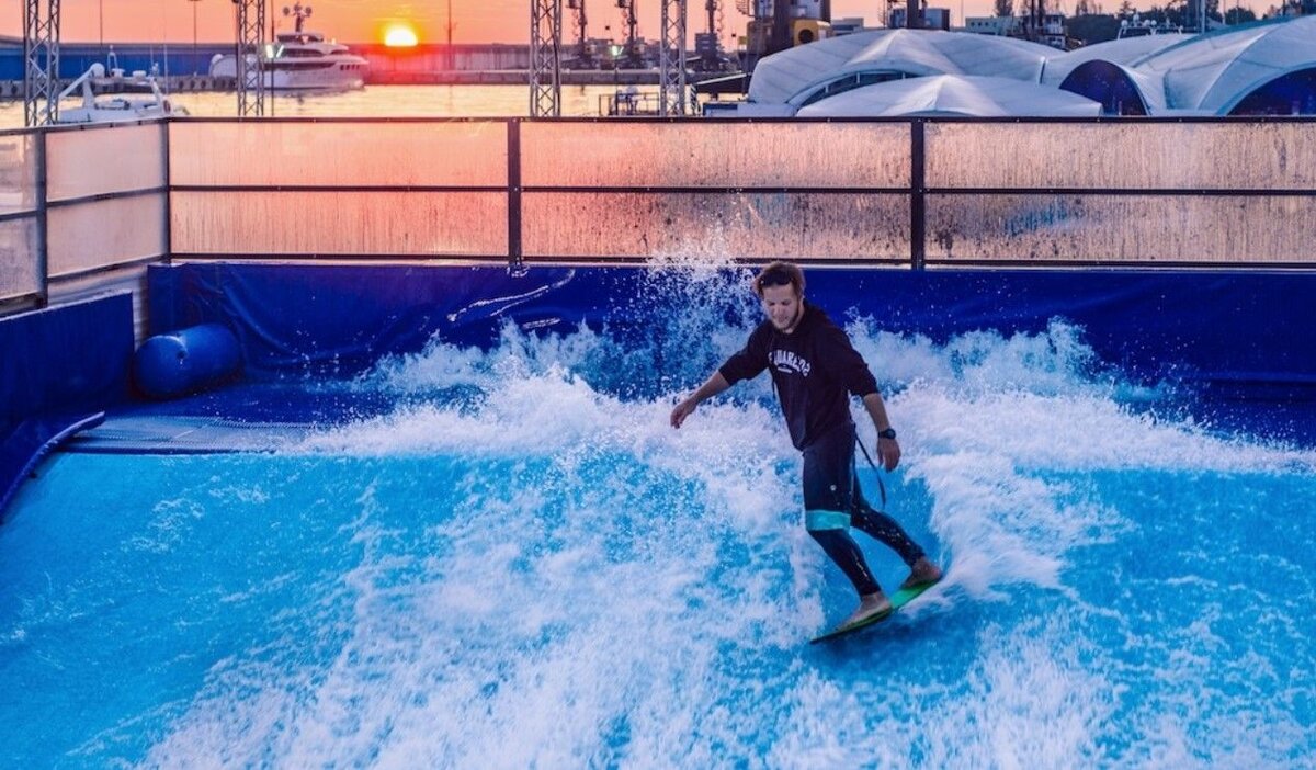 Что делать серферу в городе без океана? | На доске | Surf Discovery | Дзен