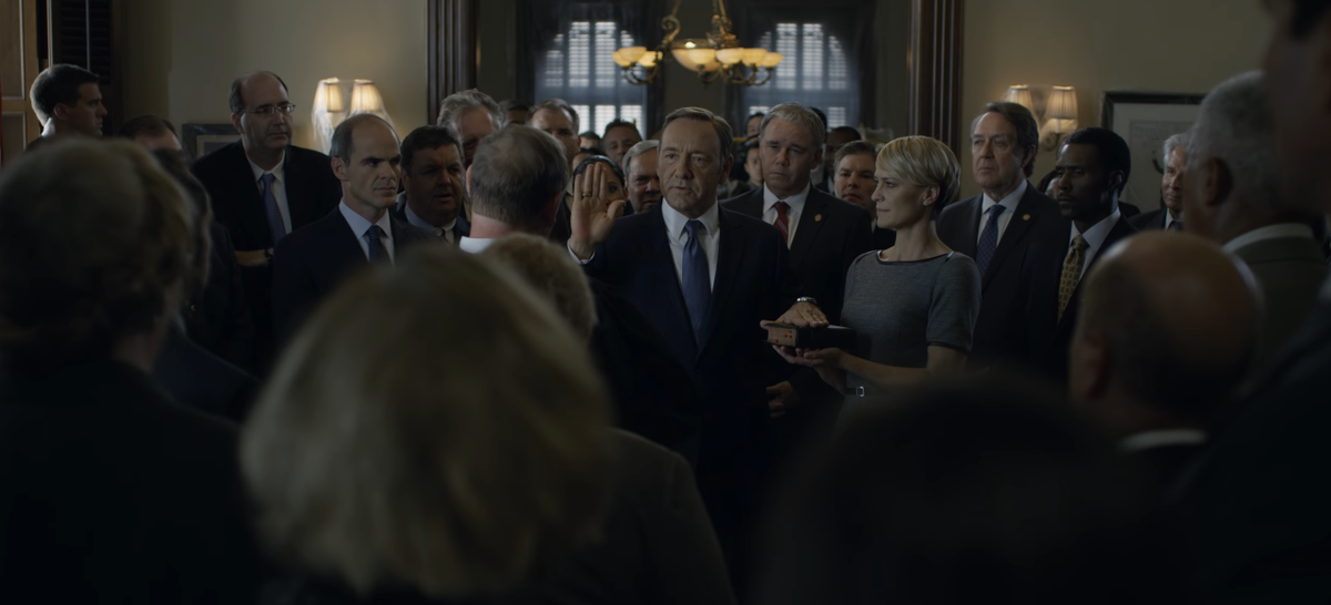 Кадр из сериала "Карточный домик"