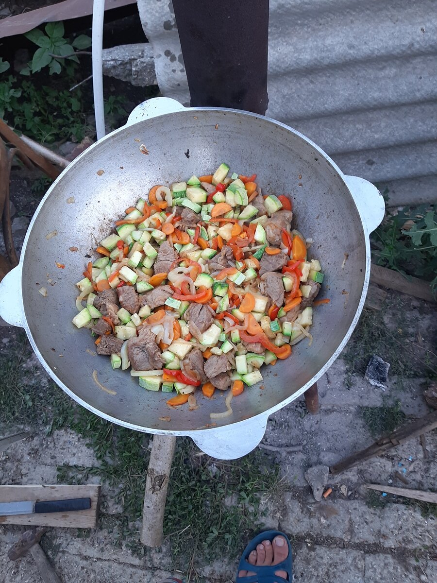 видео как приготовить овощное рагу с мясом | Дзен