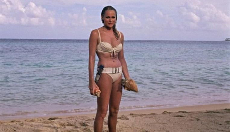 Доктор Ноу Культовая сцена, принесшая Урсуле Андресс мировую известность