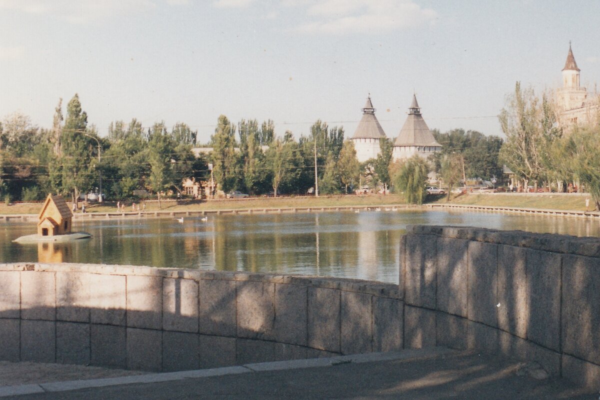 Астрахань (фото из архива автора, 1995 год)