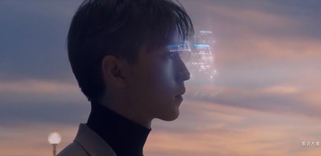 "Независимо от того, насколько далеко зашли технологии, конечной их целью всегда остается любовь" (Lexus от чистого сердца)