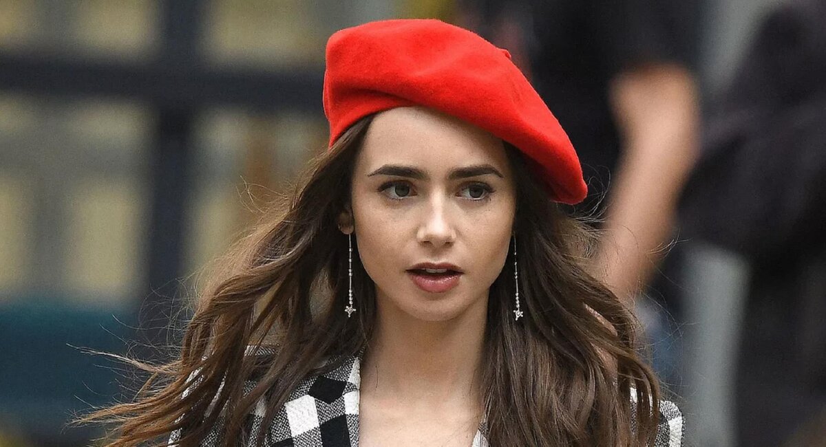 «Эмили в Париже» (Emily in Paris), 2020