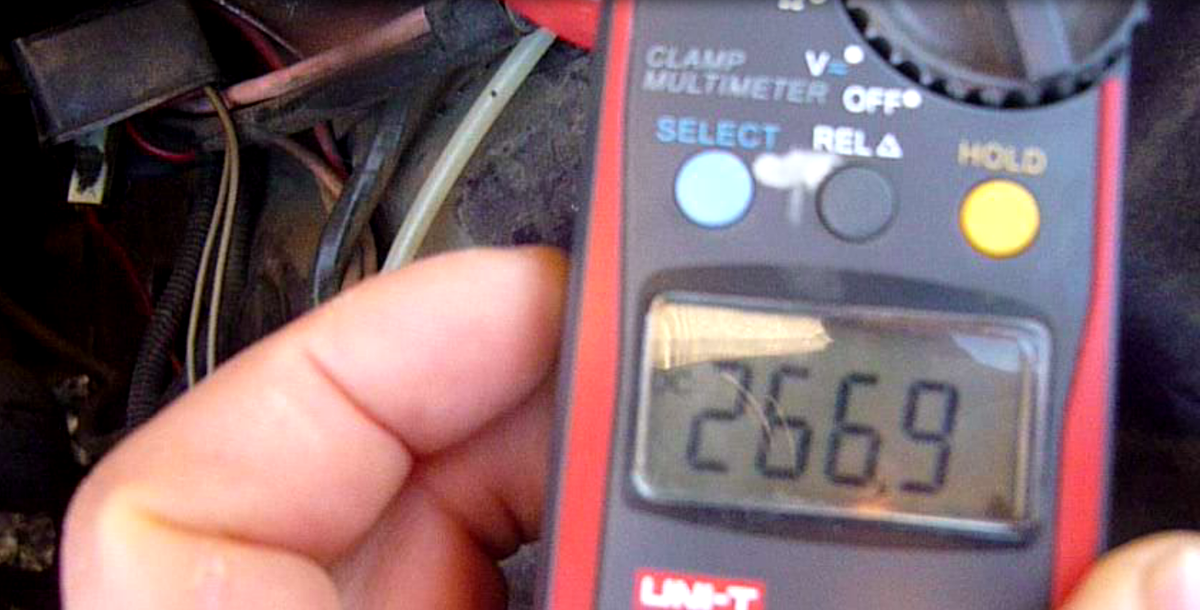 Провели эксперимент. Проверили, как влияет выжатое сцепление на запуск ...