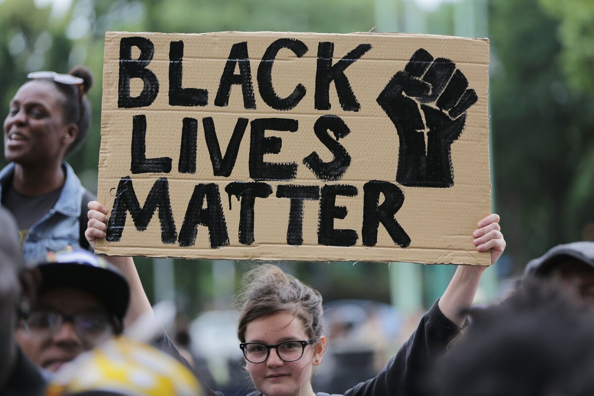 Блэк лайвс мэттер. Black Lives matter. Движение Black Lives matter. Блэк Ливз Меттер. Движение Black Life matters.