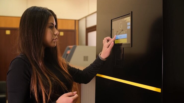 Робот-ломбард Custody Bot