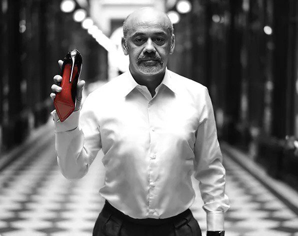 Дизайнер Christian Louboutin.
