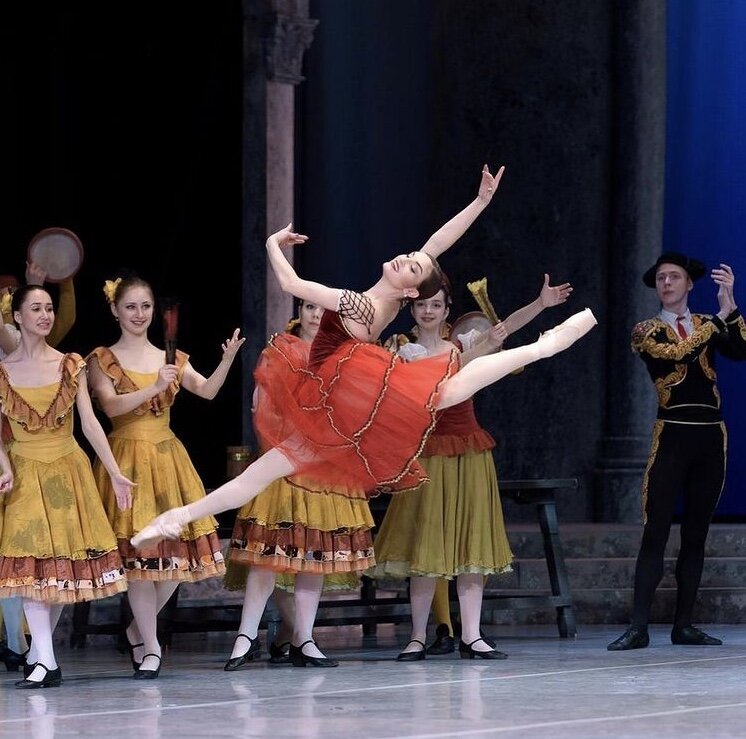 Балерина Астраханского театра оперы и балета Джой Уомак рассказала о хореографии, данных к танцу, хобби и любви к Астрахани. Фото из личного архива балерины.