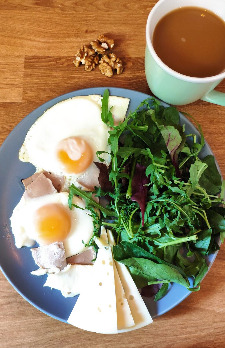 Диаметр тарелки 26 см.