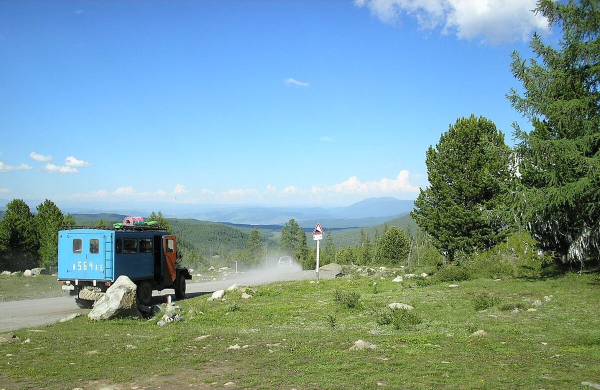 Obakeneko_wikimedia.org